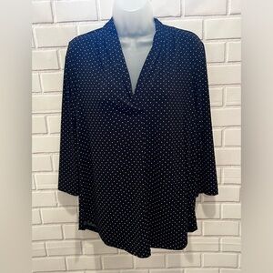 CHARTER CLUB women black&white polka dot top/size M